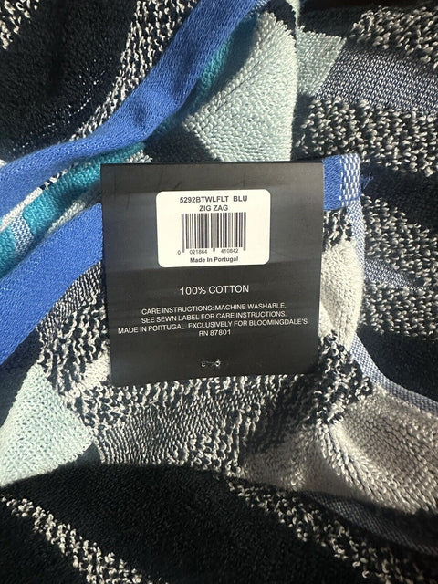 Bloomingdales  Blue Zig Zag Beach Towel 40"L X 70"W  100% Cotton